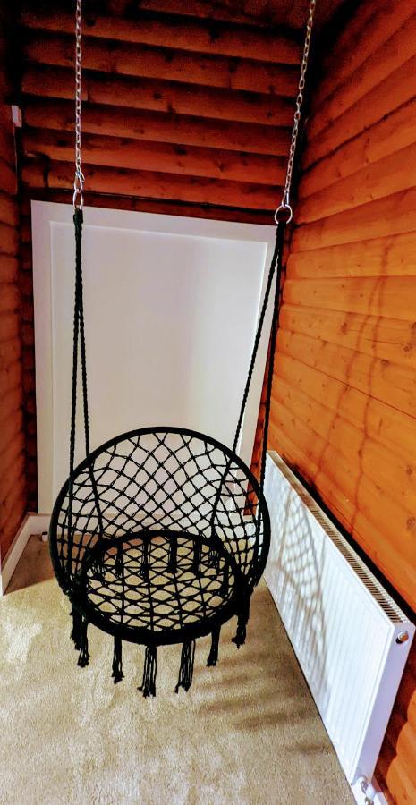 Balnald Kaoglen-Spruce-Hot Tub-Forrest Setting-Pet Friendly 빌라 외부 사진