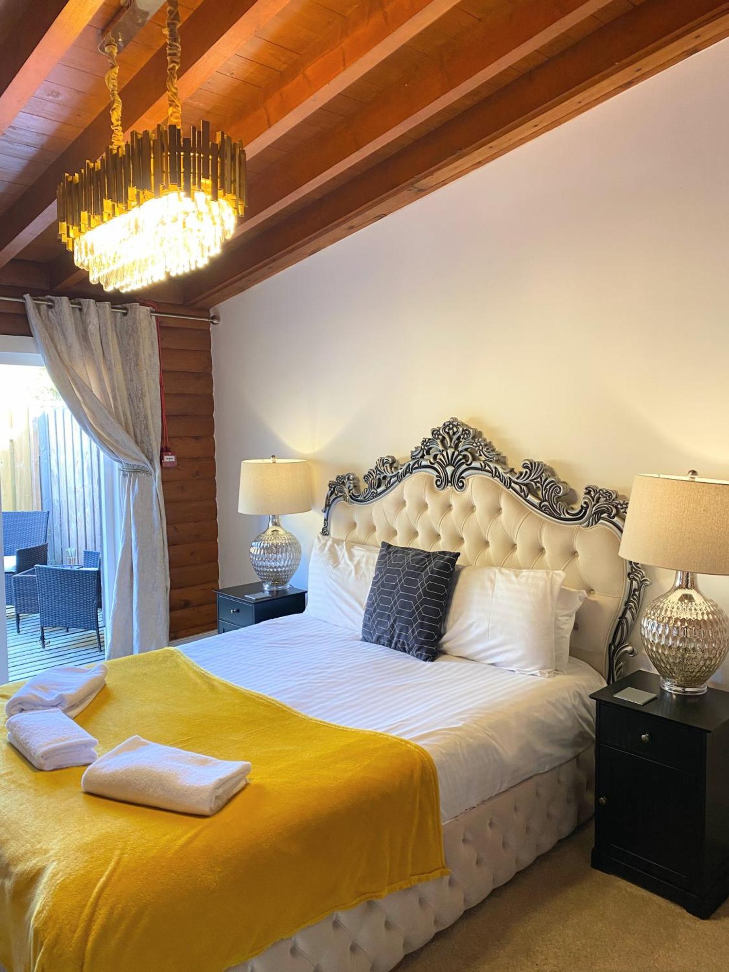 Balnald Kaoglen-Spruce-Hot Tub-Forrest Setting-Pet Friendly 빌라 외부 사진