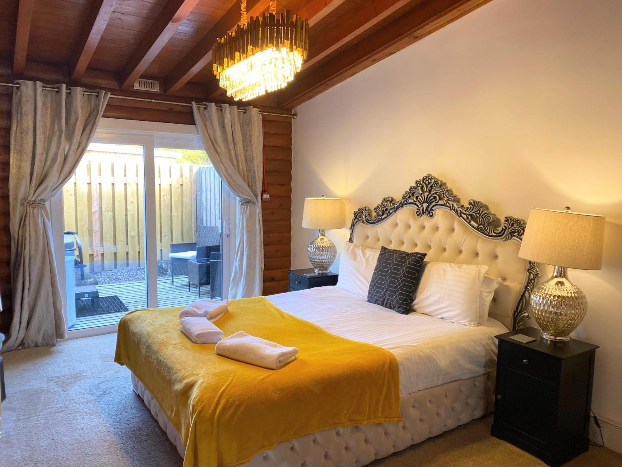 Balnald Kaoglen-Spruce-Hot Tub-Forrest Setting-Pet Friendly 빌라 외부 사진