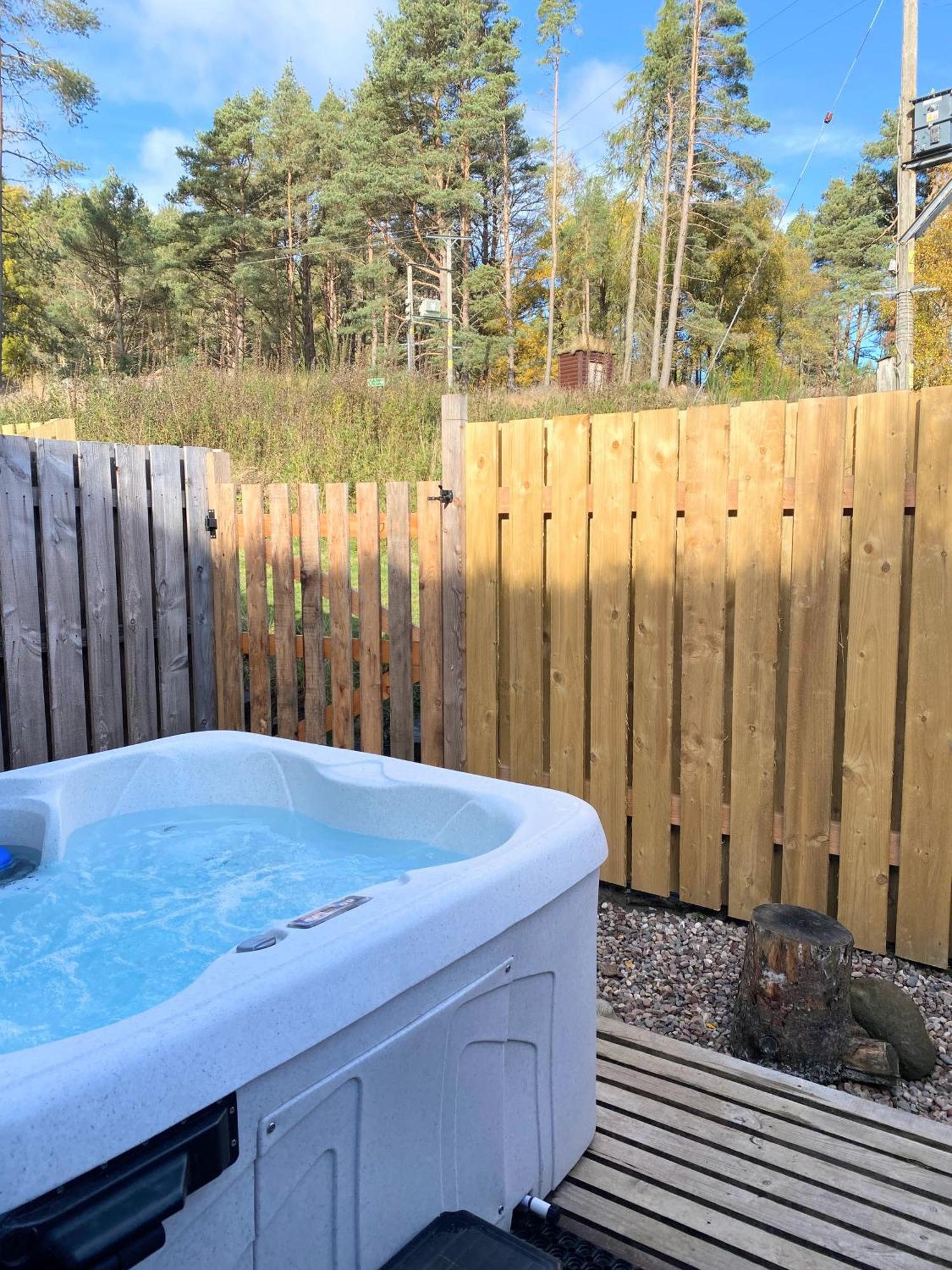 Balnald Kaoglen-Spruce-Hot Tub-Forrest Setting-Pet Friendly 빌라 외부 사진
