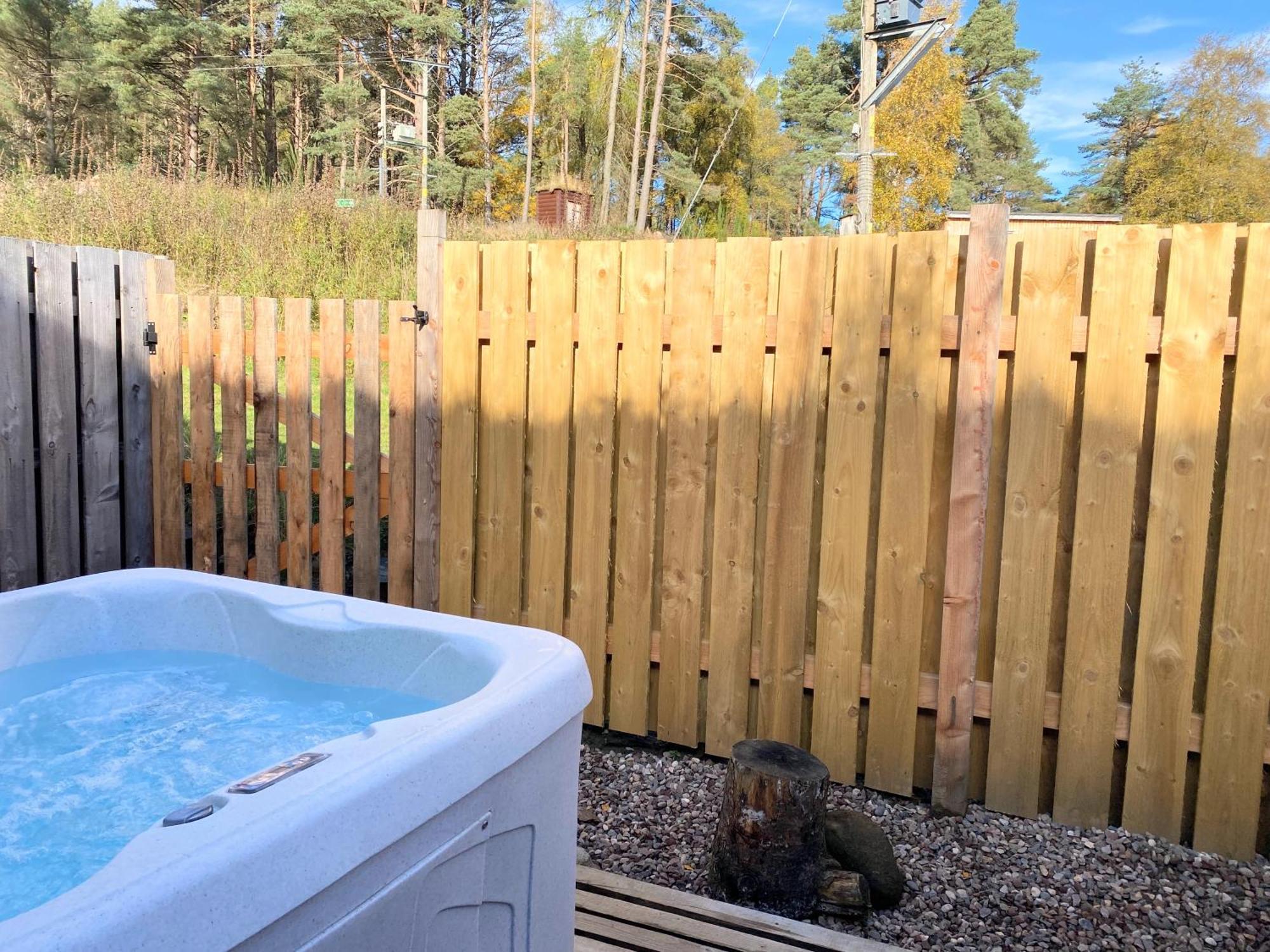 Balnald Kaoglen-Spruce-Hot Tub-Forrest Setting-Pet Friendly 빌라 외부 사진
